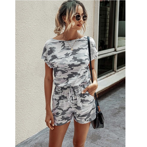 Camouflage Print Drawstring Short Romper - Picture 4 of 7